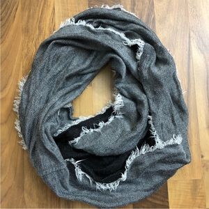 Apt. 9 blue gray reversible infinity scarf with eyelash trim EUC